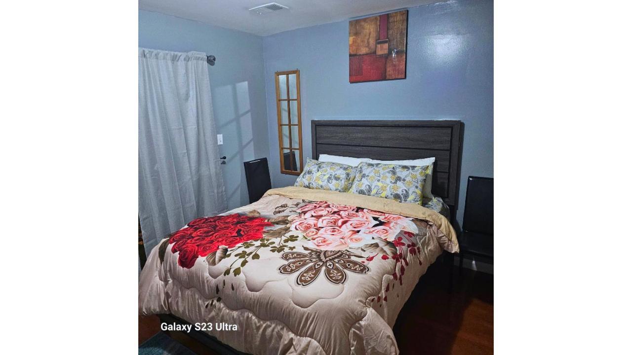 Divine Guest House Room D. 6Mins Near Ewr Newark Airport, 4Mins To Penn Station / Prudential מראה חיצוני תמונה
