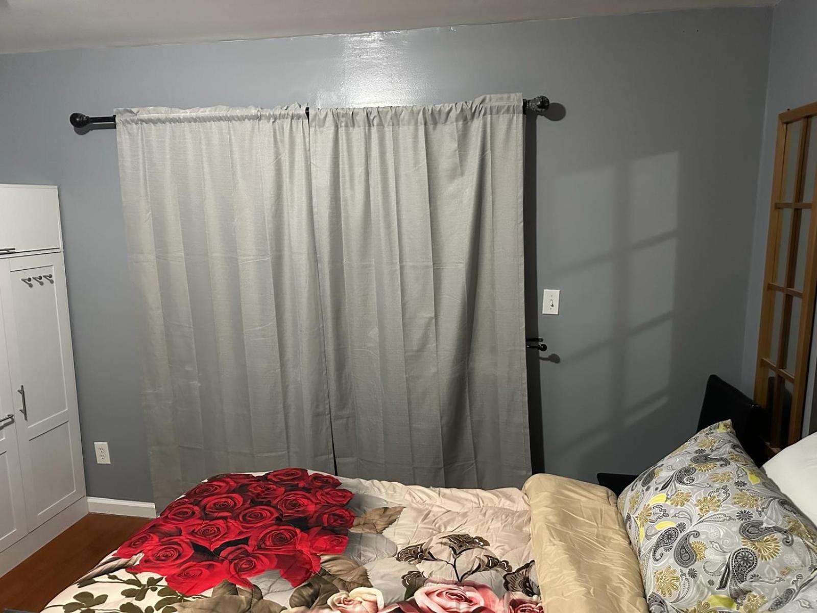 Divine Guest House Room D. 6Mins Near Ewr Newark Airport, 4Mins To Penn Station / Prudential מראה חיצוני תמונה